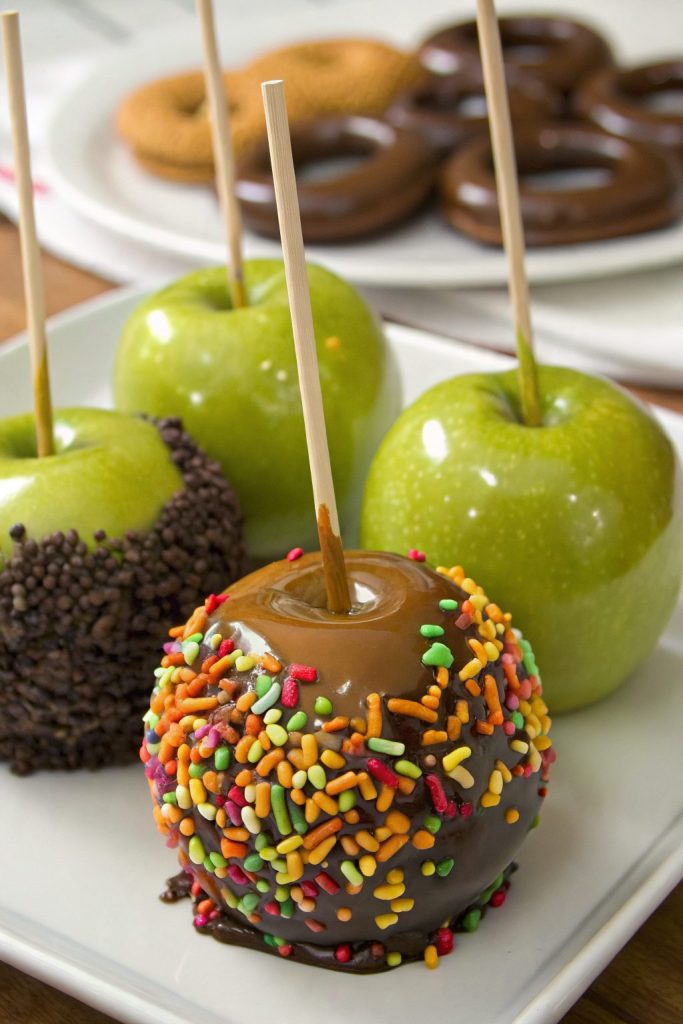 How to Make Caramel Apples